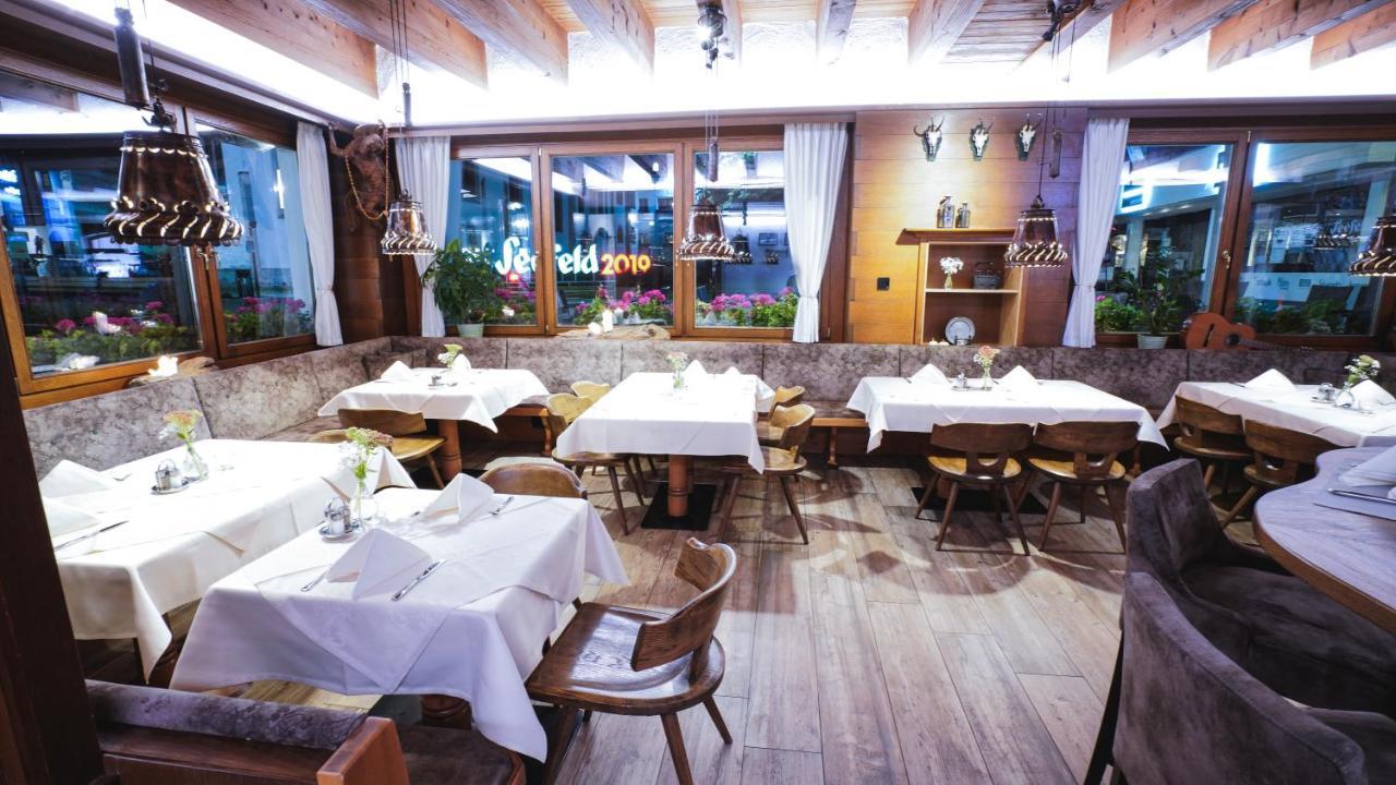 Апарт отель Tiroler Weinstube Зеефельд в Тироле Экстерьер фото